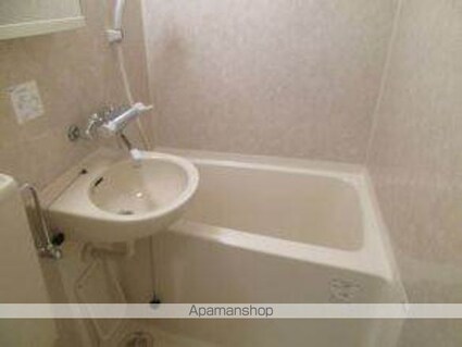 東京都新宿区上落合３丁目[1R/18.56m2]のバス