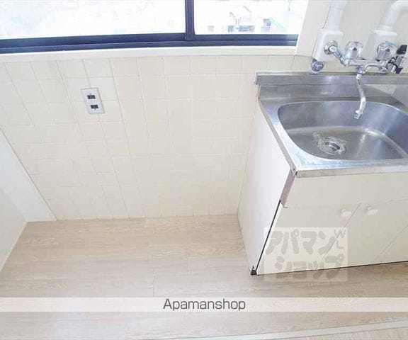 岩倉中大鷺町マンションの内装写真