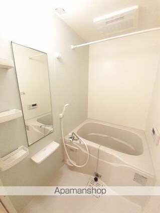 カーサ　アルベロディピノＢ[1K/34.15m2]のバス