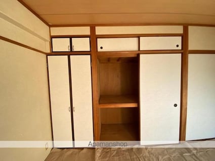 香川県高松市香西本町[2LDK/57.47m2]の収納