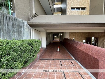 コミュニタス千代が丘Ｓ棟[3LDK/65.86m2]のエントランス