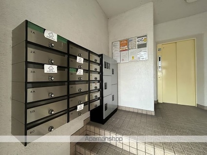 グランドヒルズ東海[3LDK/71.96m2]の共用部1