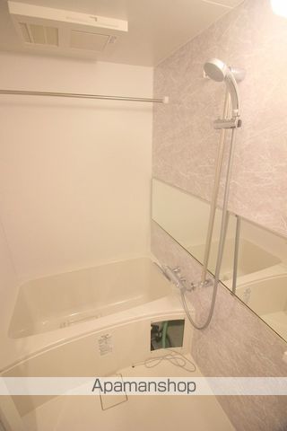LADOUCEUR九条の内装写真