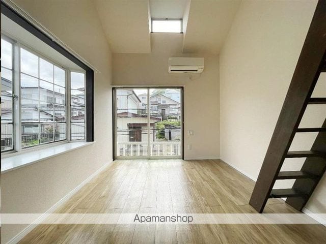 ヒルズコートの内装写真