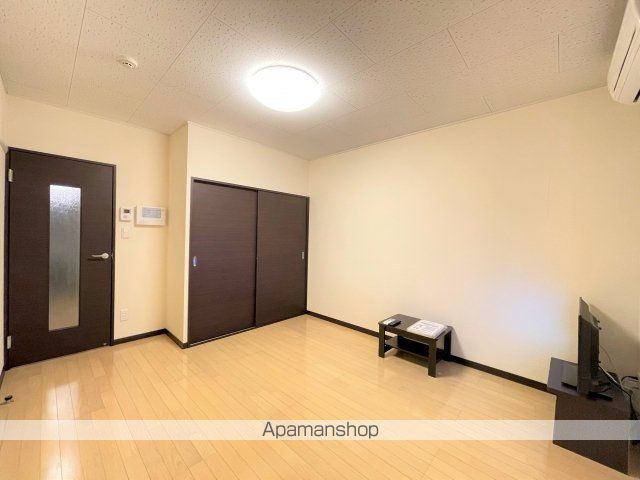 Roi de gland大田町の内装写真