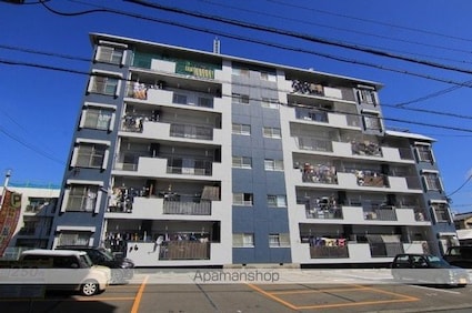 エムワイ小坂[2LDK/47.95m2]の外観3