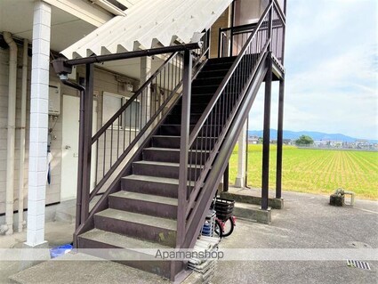 サンハイツ[2K/33m2]のエントランス