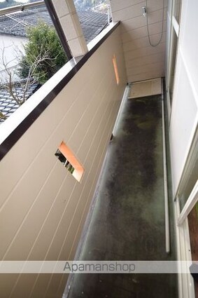 コア二見[3K/45.35m2]のバルコニー