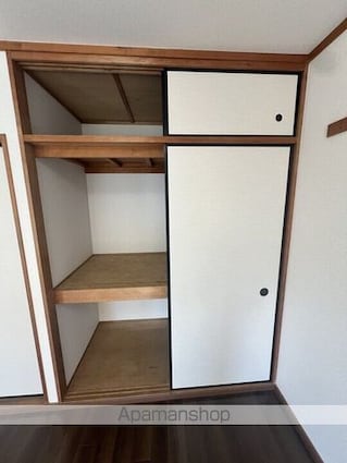 エルシャトー[3DK/49m2]の収納