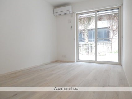 ロイヤルコート天王町[1R/16.14m2]のリビング・居間