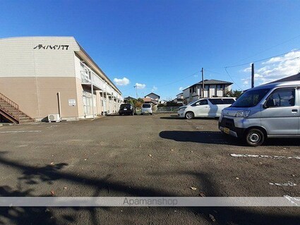 シティハイツ７７[2DK/39.73m2]の駐車場