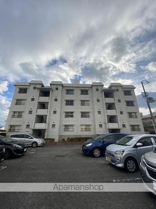 ヴィラ栗林[3DK/57m2]の外観1