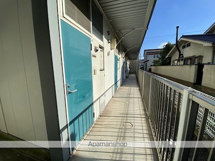 レオパレスフォレストハウス２１[1K/20.28m2]のエントランス3