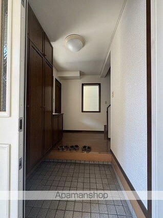 石川貸家[4LDK/133.96m2]の玄関
