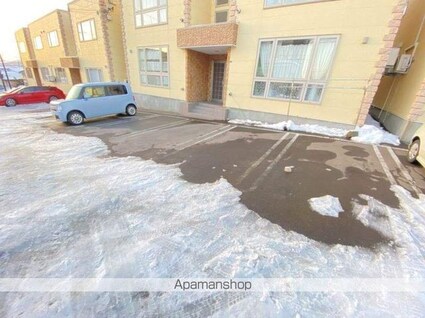 プレザント七飯Ⅰ[2LDK/69.36m2]の駐車場