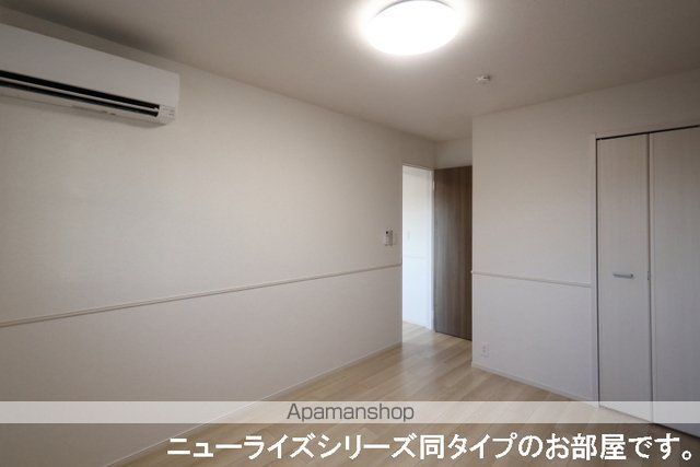 グローリィ ヒルズBの内装写真