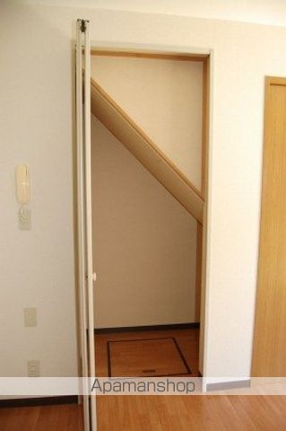 ハイツ氏丸の内装写真