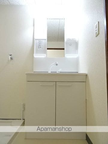 Uコートの内装写真