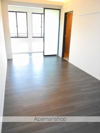 フロイデ　ＫＡＮＡＧＥＮ　Ⅲ[1R/36.67m2]のリビング・居間