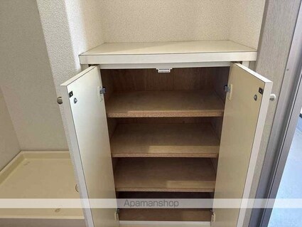 八反町ウイング[1K/26.4m2]の内装6