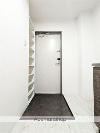 エスポワール[1K/29.81m2]の玄関