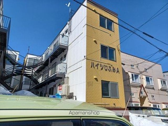 ハイツひふみA棟の外観写真