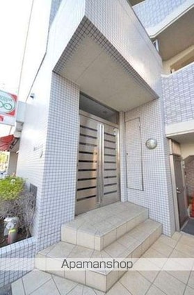 ヴェルデス[1K/27.25m2]のエントランス