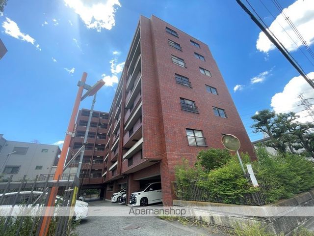 清川六番館の外観写真