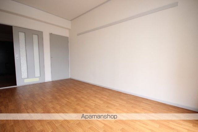 ジャスティヒルト高須の内装写真