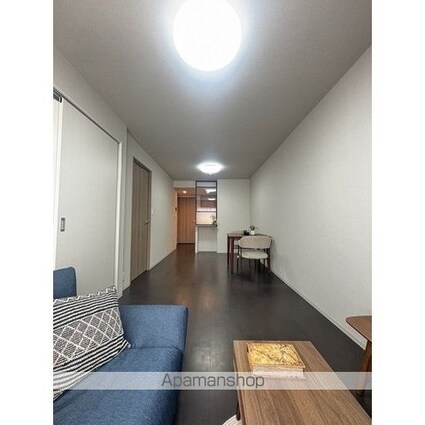 ウェルスクエア西新宿五丁目[2LDK/44.37m2]のリビング・居間1