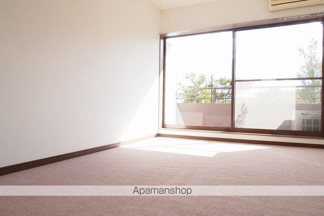 PRESTIGEの内装写真