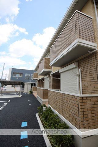 アザレアの外観写真