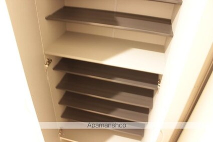 Ｄｏｌｃｅ　ｖｉｔａ[2LDK/58.25m2]の玄関