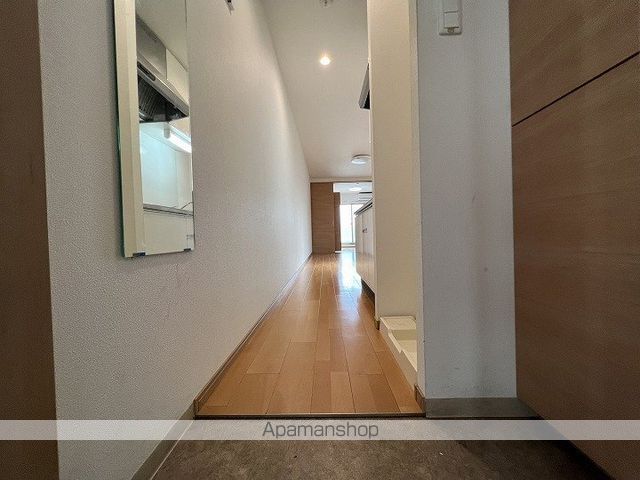 FMAISONLOREVI番館の内装写真