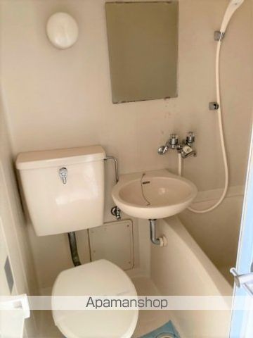 K・B・M己斐の内装写真