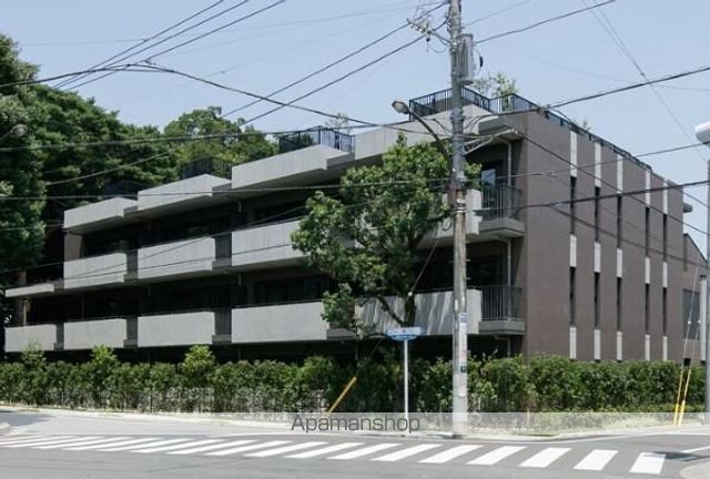 YM FLATS 三鷹の杜の外観写真