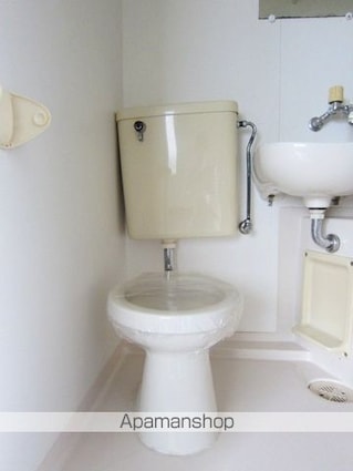 ニューハイツ杏子[1R/18m2]のトイレ