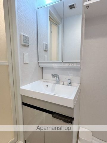 レジュールアッシュURBANRICHEの内装写真