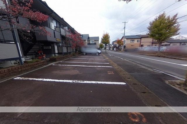 ニューロイヤルのその他写真