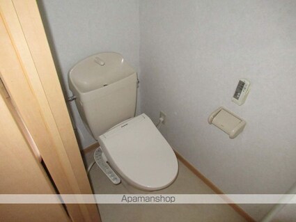 ラパン・ドゥ・上杉[2K/48.7m2]のトイレ