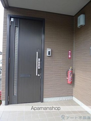 ビオラ天山[1LDK/44.45m2]のエントランス1