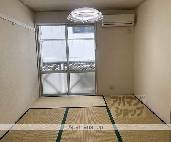 フレグランス井上の内装写真