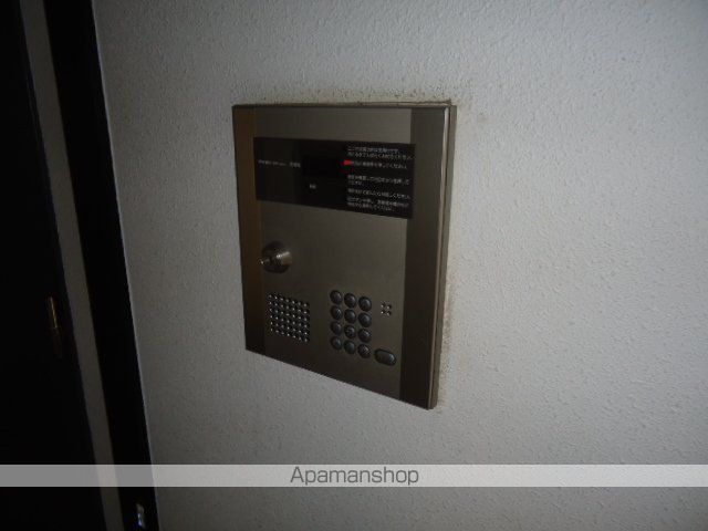 サザンクロス福住の玄関写真