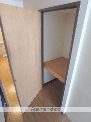 センチュリー丸島の内装写真