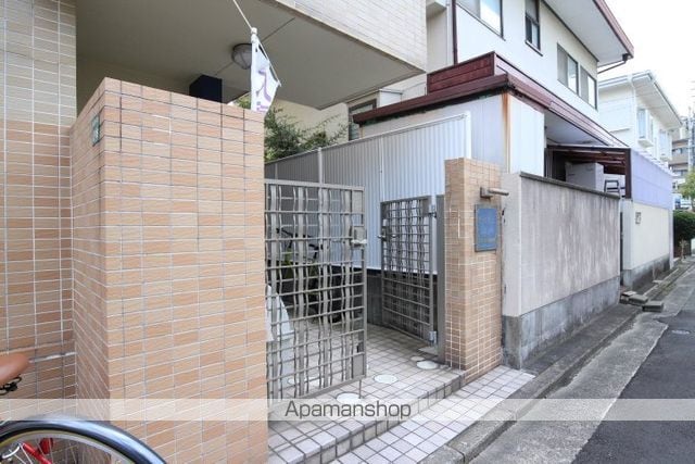 クレイドル藤崎の玄関写真