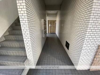 ファーストビル渡部[3DK/50.08m2]の共用部2