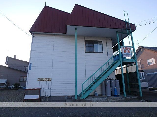 ハイツ西の外観写真