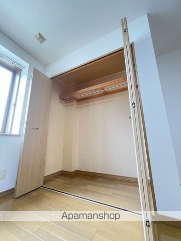 ラフォレ美原の内装写真