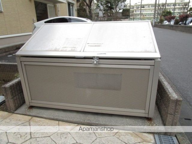 サンフルールの玄関写真