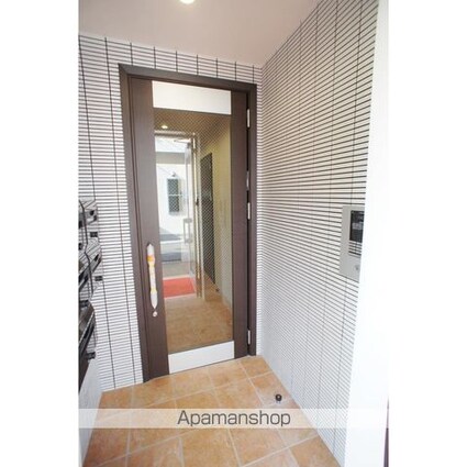 ラ・ベルヴィ桜台[1K/28.76m2]のエントランス1